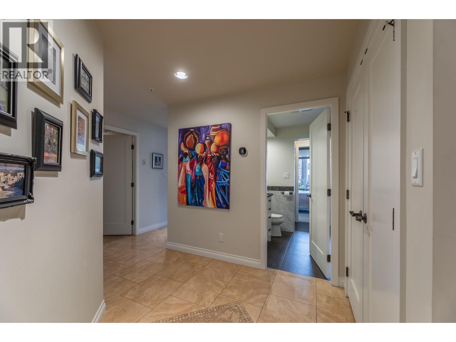 160 Lakeshore Drive W Unit# 203, Penticton