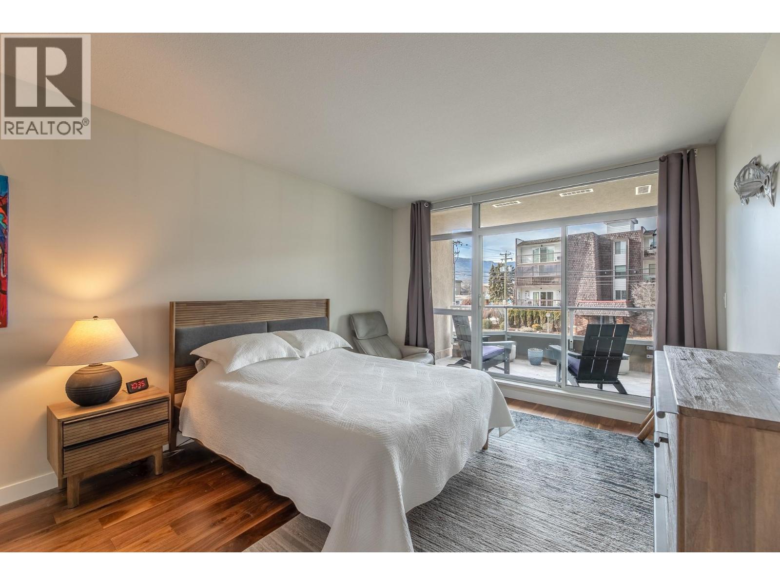 160 Lakeshore Drive W Unit# 203, Penticton