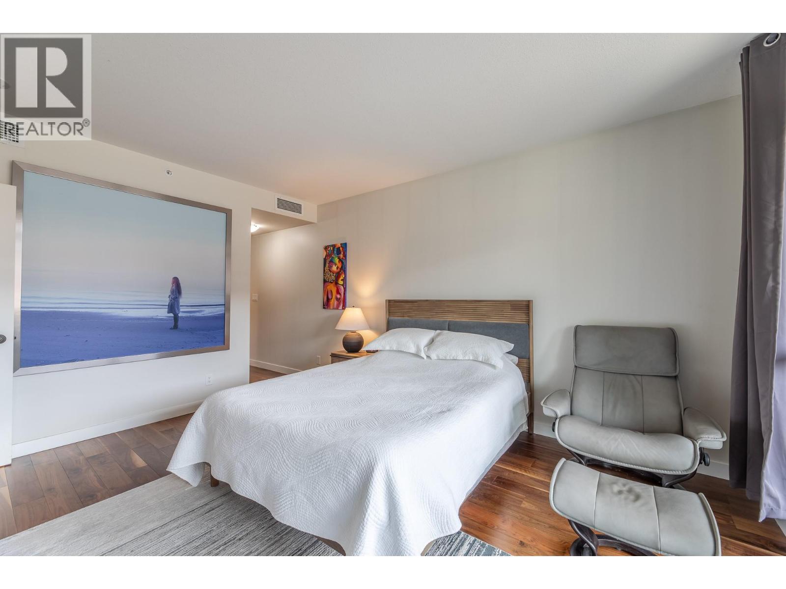 160 Lakeshore Drive W Unit# 203, Penticton