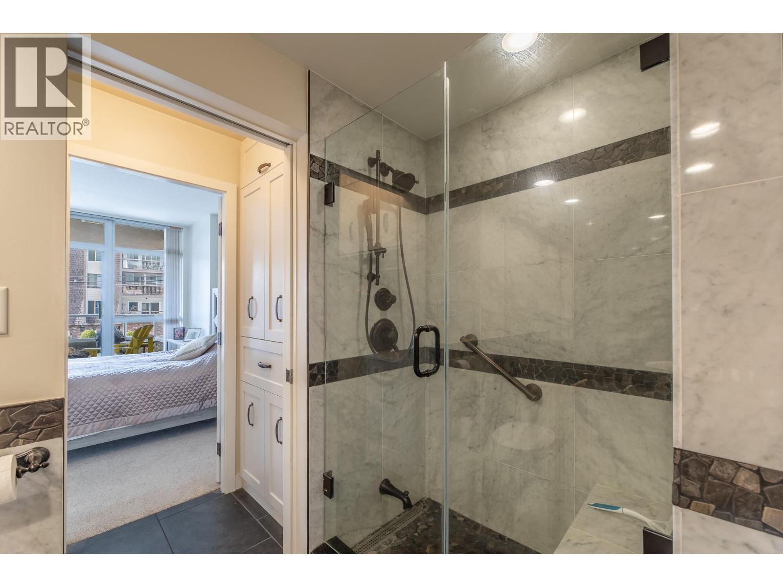 160 Lakeshore Drive W Unit# 203, Penticton