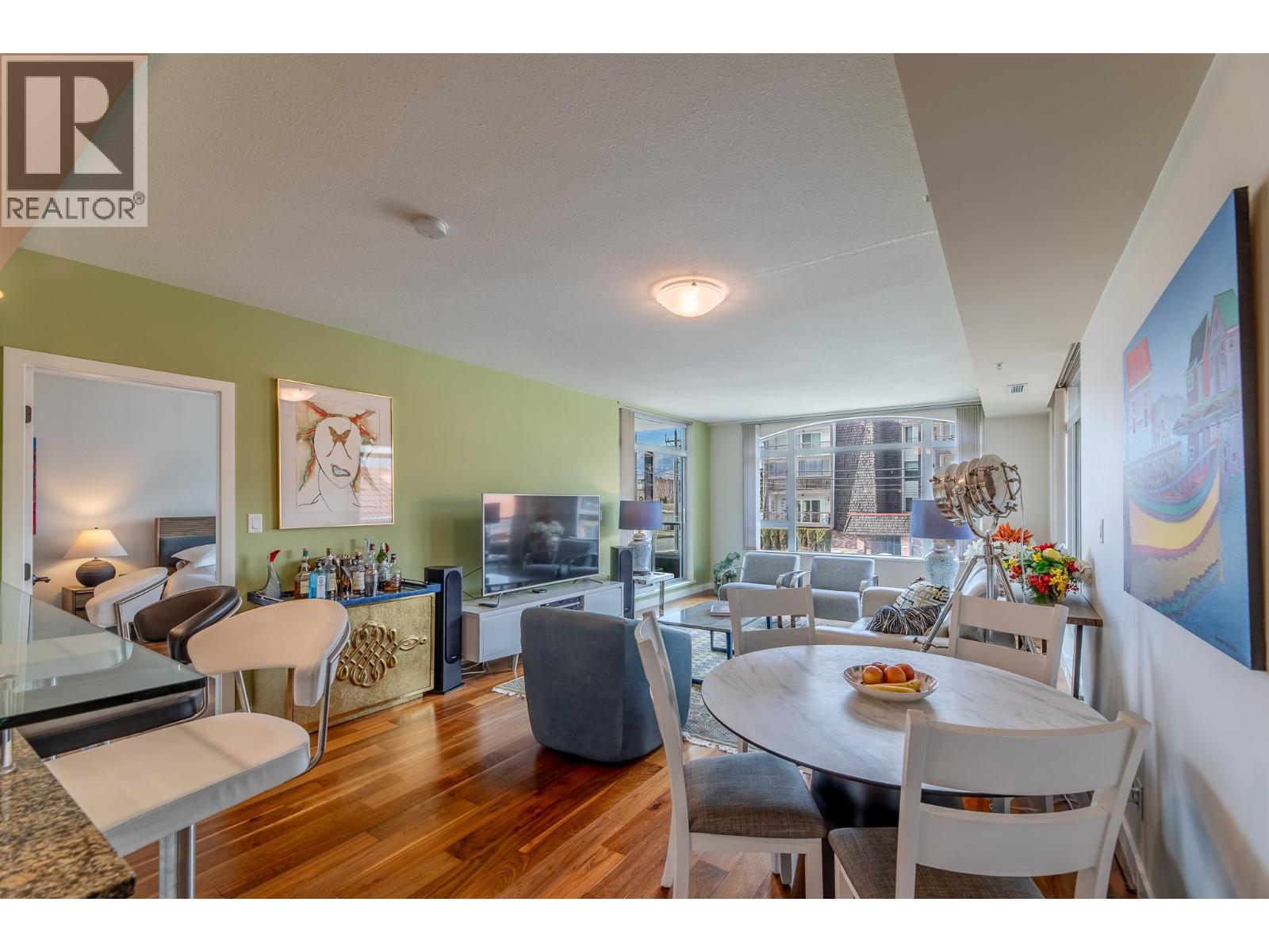 160 Lakeshore Drive W Unit# 203, Penticton