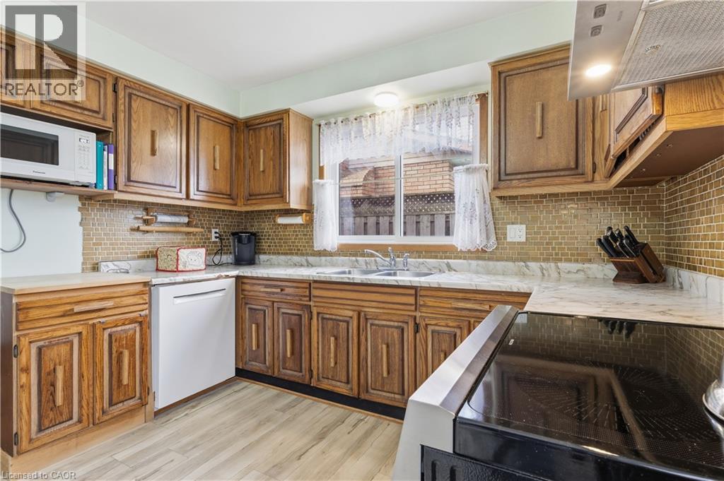 64 NEIL Avenue - 15