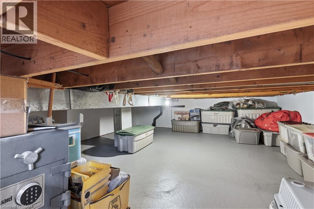 64 NEIL Avenue - 30