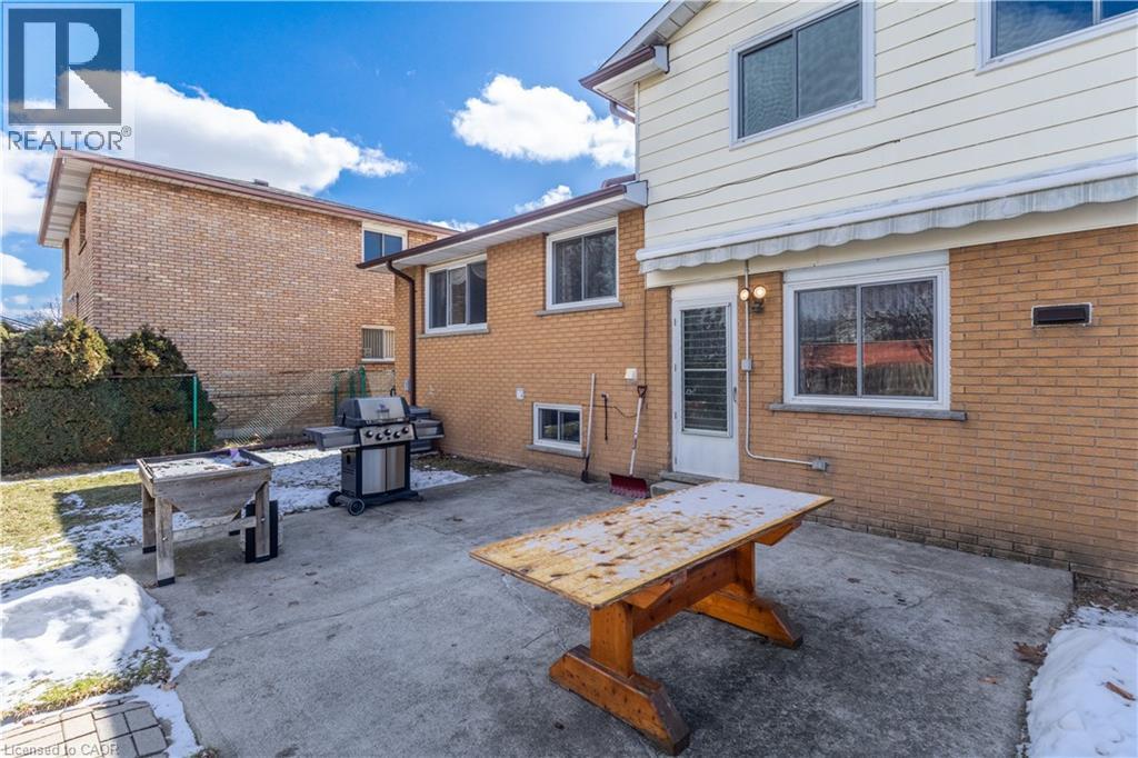 64 NEIL Avenue - 36