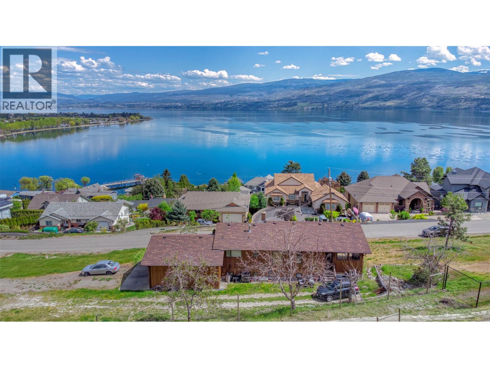  3924 Harding Road, West Kelowna