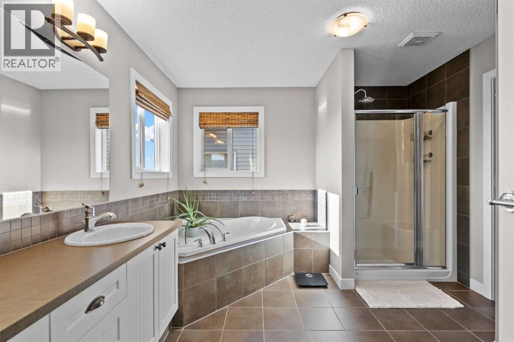 89 Heritage Hill, Cochrane