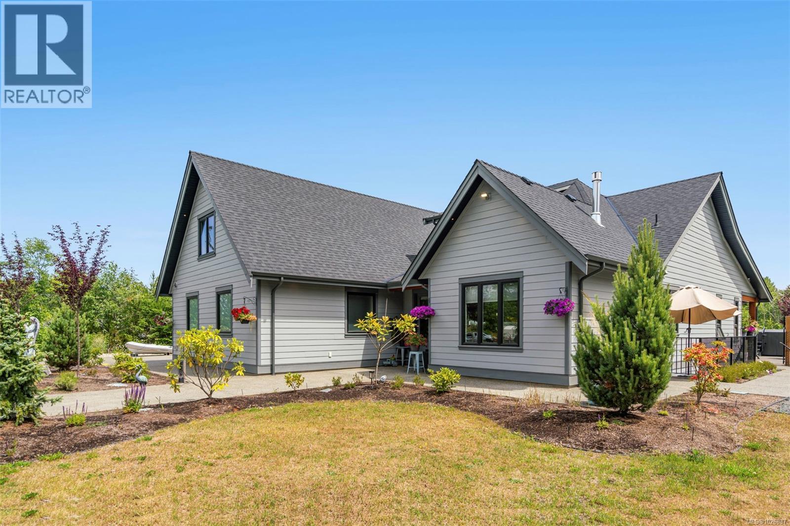 1248 Station Rd, Coombs