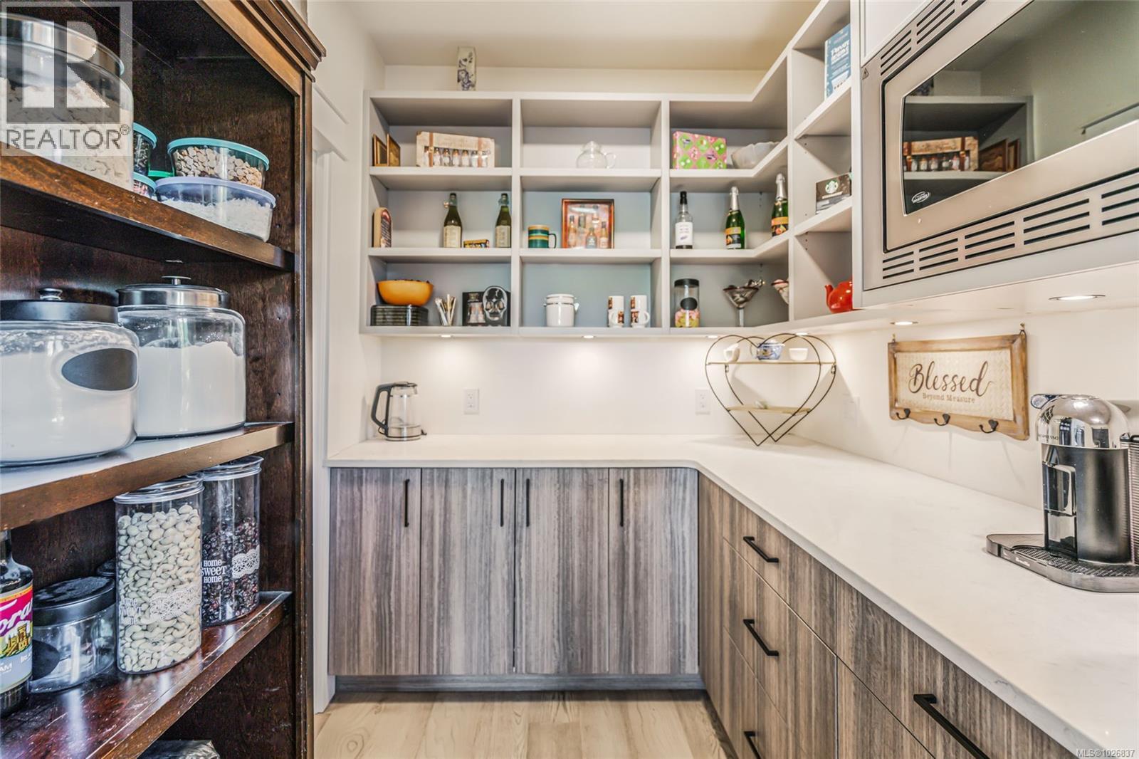 1248 Station Rd, Coombs