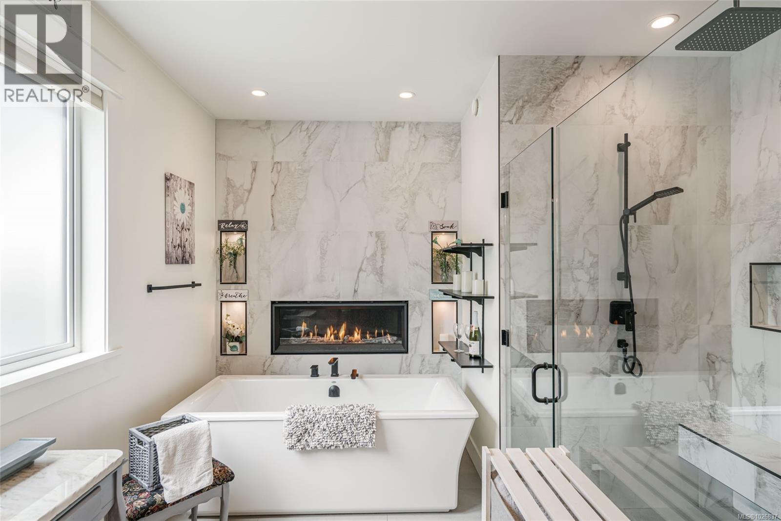 1248 Station Rd, Coombs