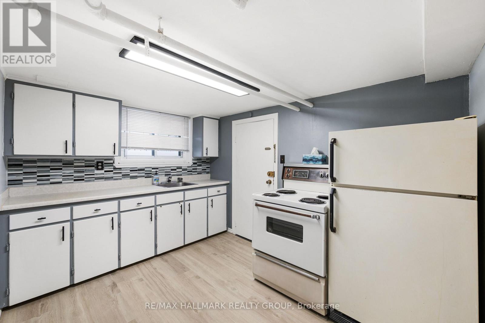 201 ETHEL STREET - 5