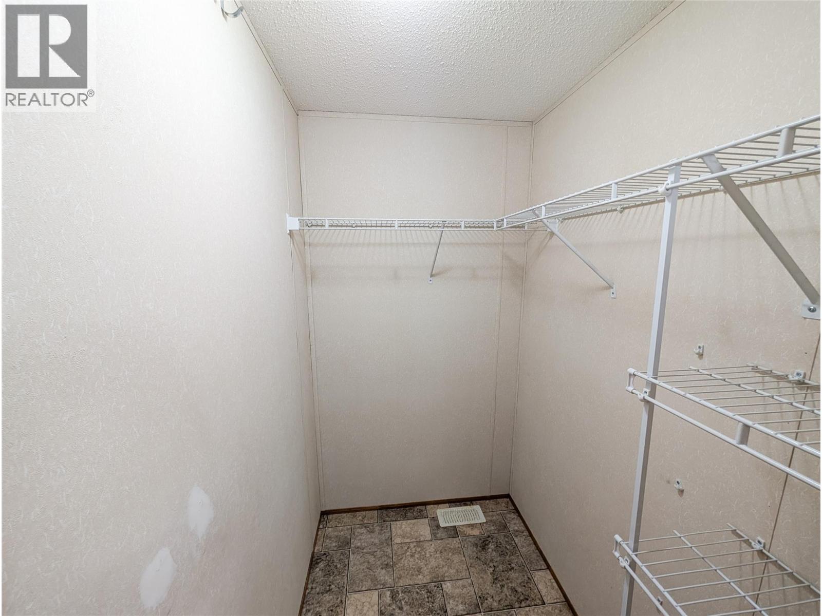 #120 1655 ORD ROAD - 17