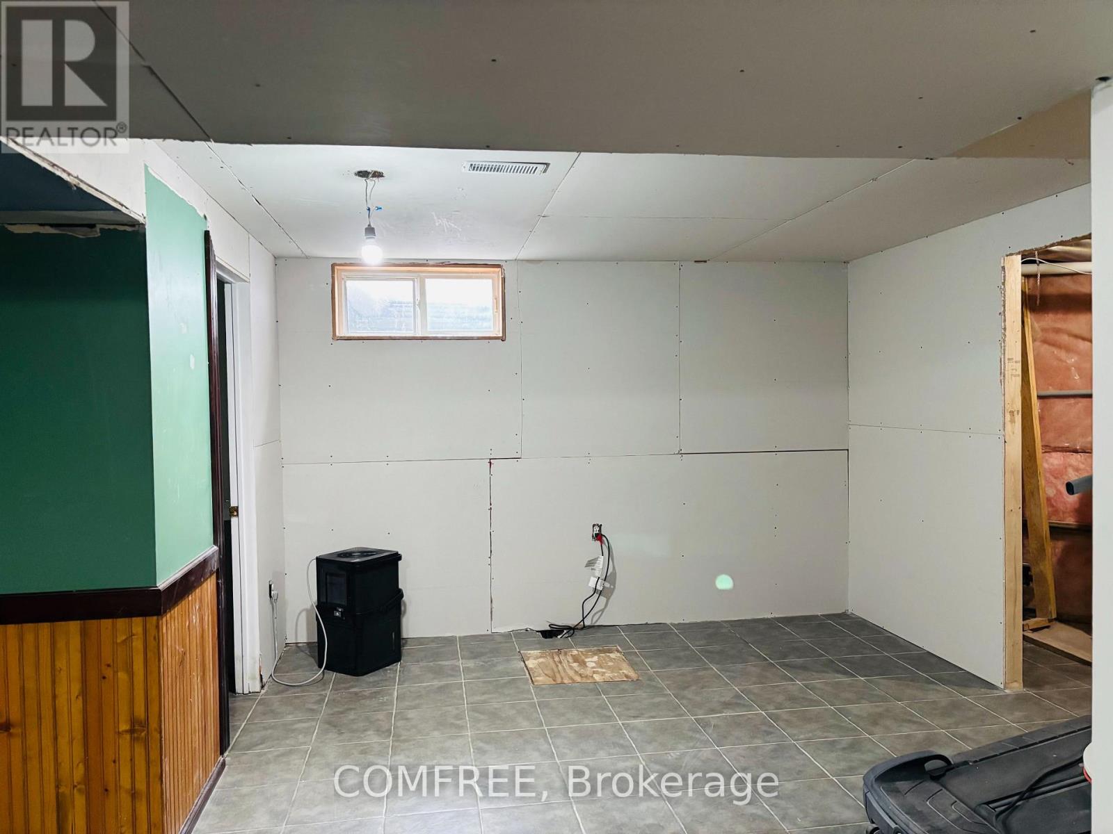 25 MCGREGOR COURT — photo 28