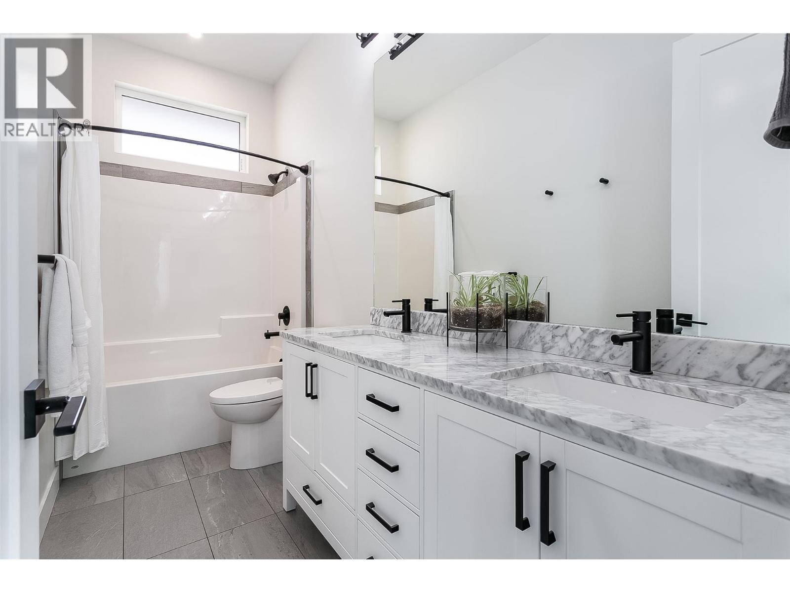  1296 Menu Road, West Kelowna