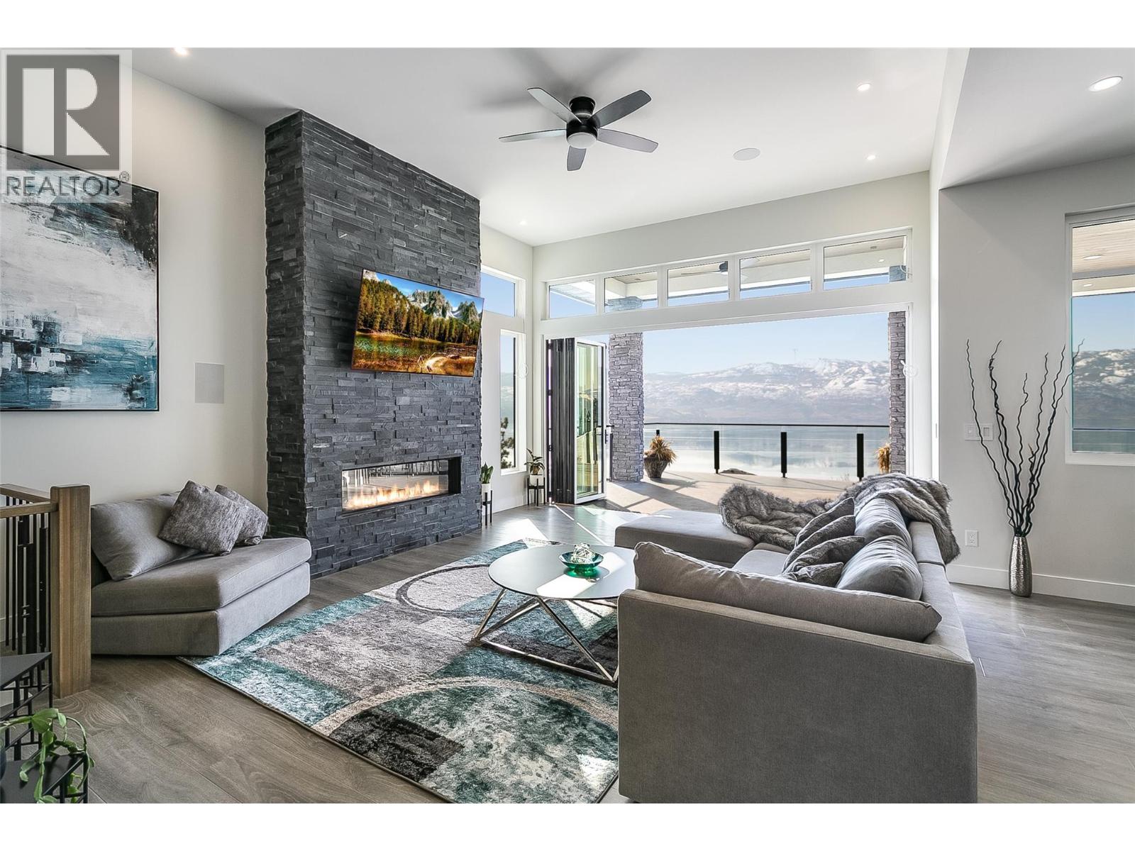  1296 Menu Road, West Kelowna