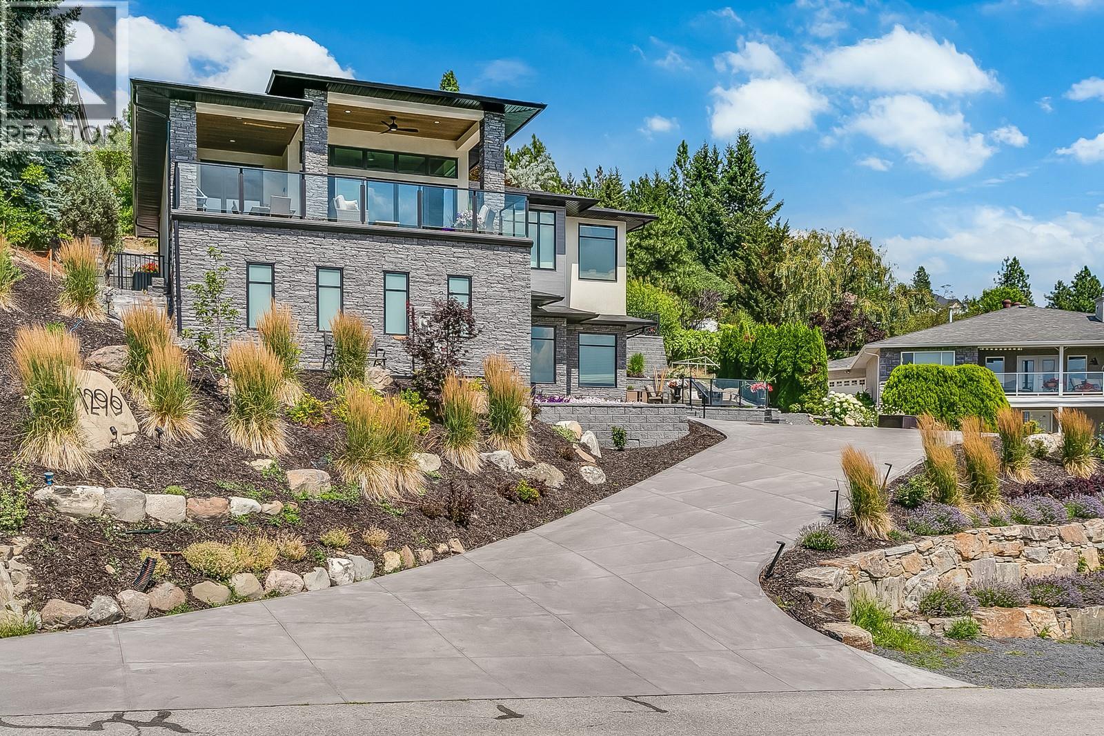  1296 Menu Road, West Kelowna