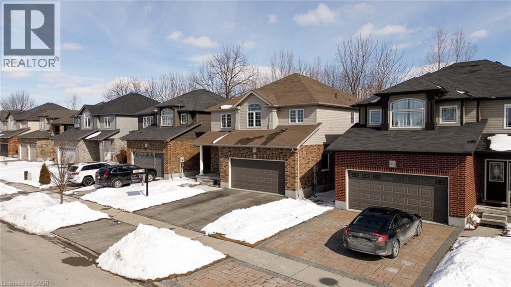 427 CHAMPLAIN Avenue - Photo 4 of 49, Woodstock, Ontario