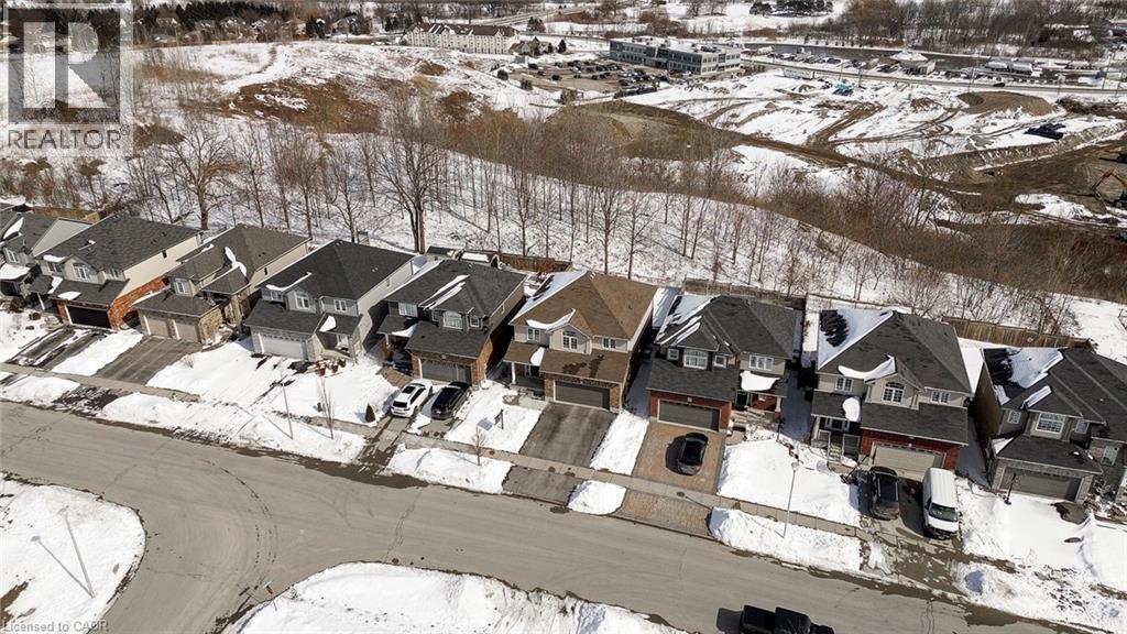 427 CHAMPLAIN Avenue - Photo 5 of 49, Woodstock, Ontario