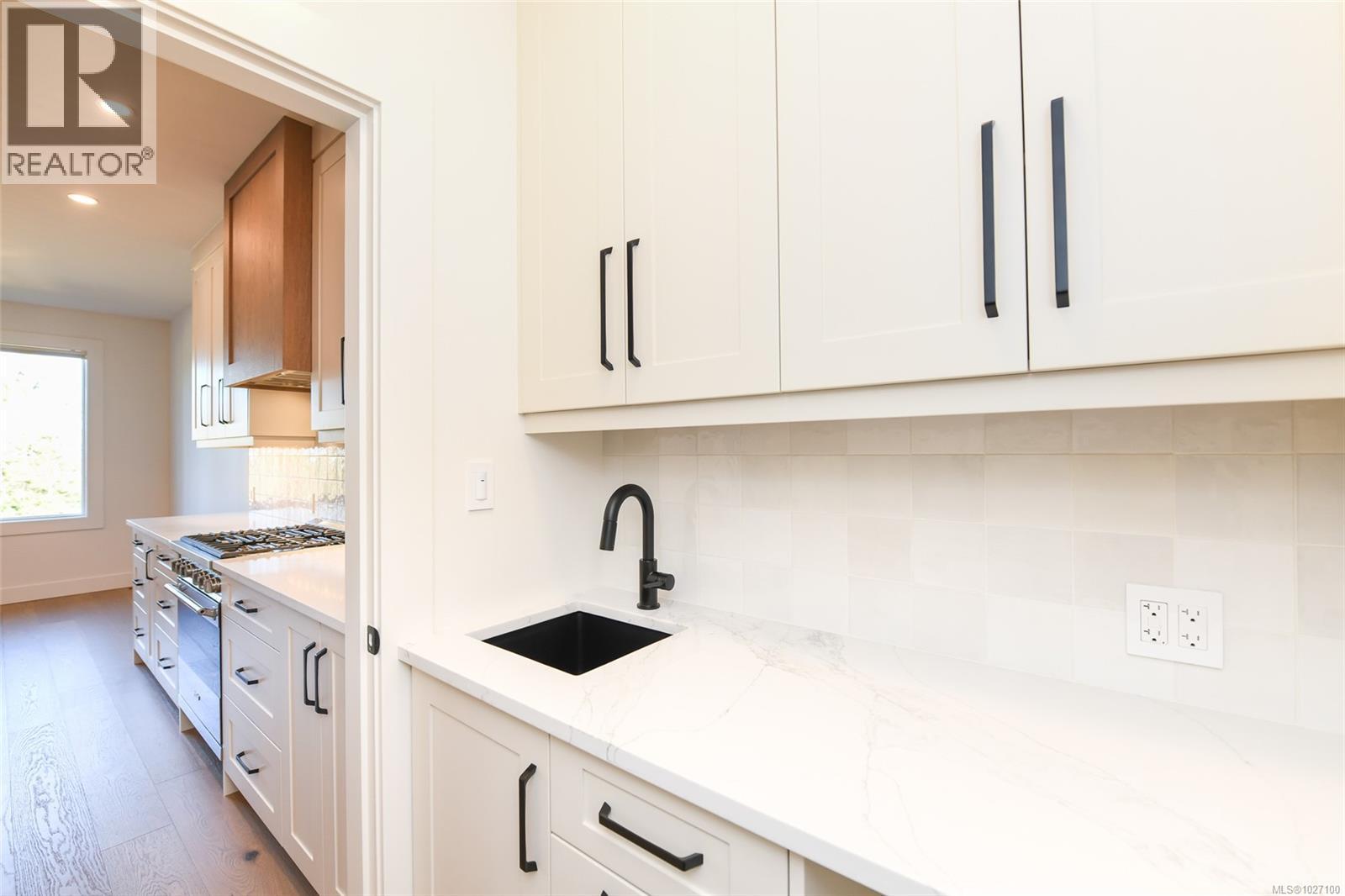 1842 Crown Isle Blvd, Courtenay