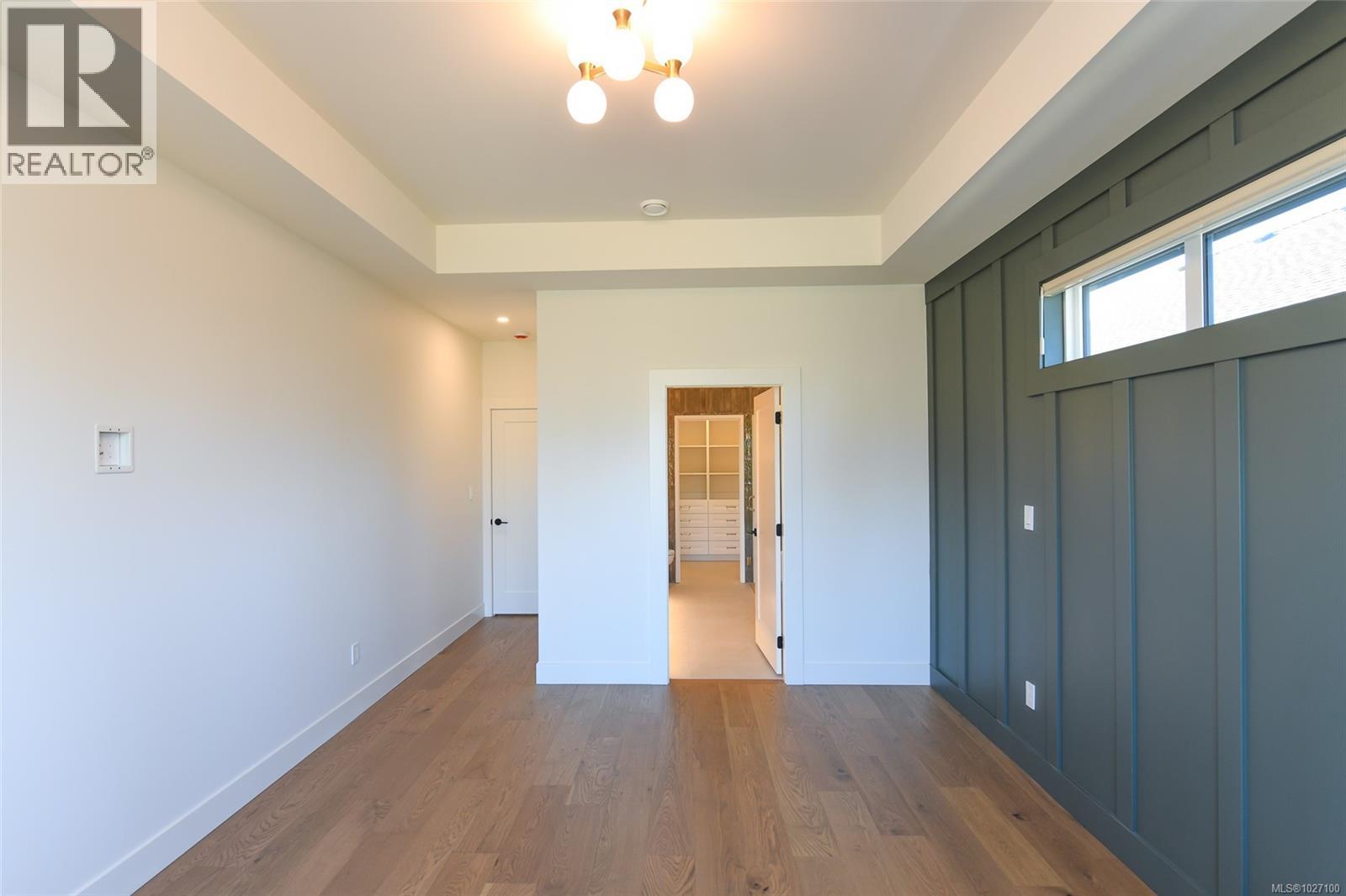 1842 Crown Isle Blvd, Courtenay