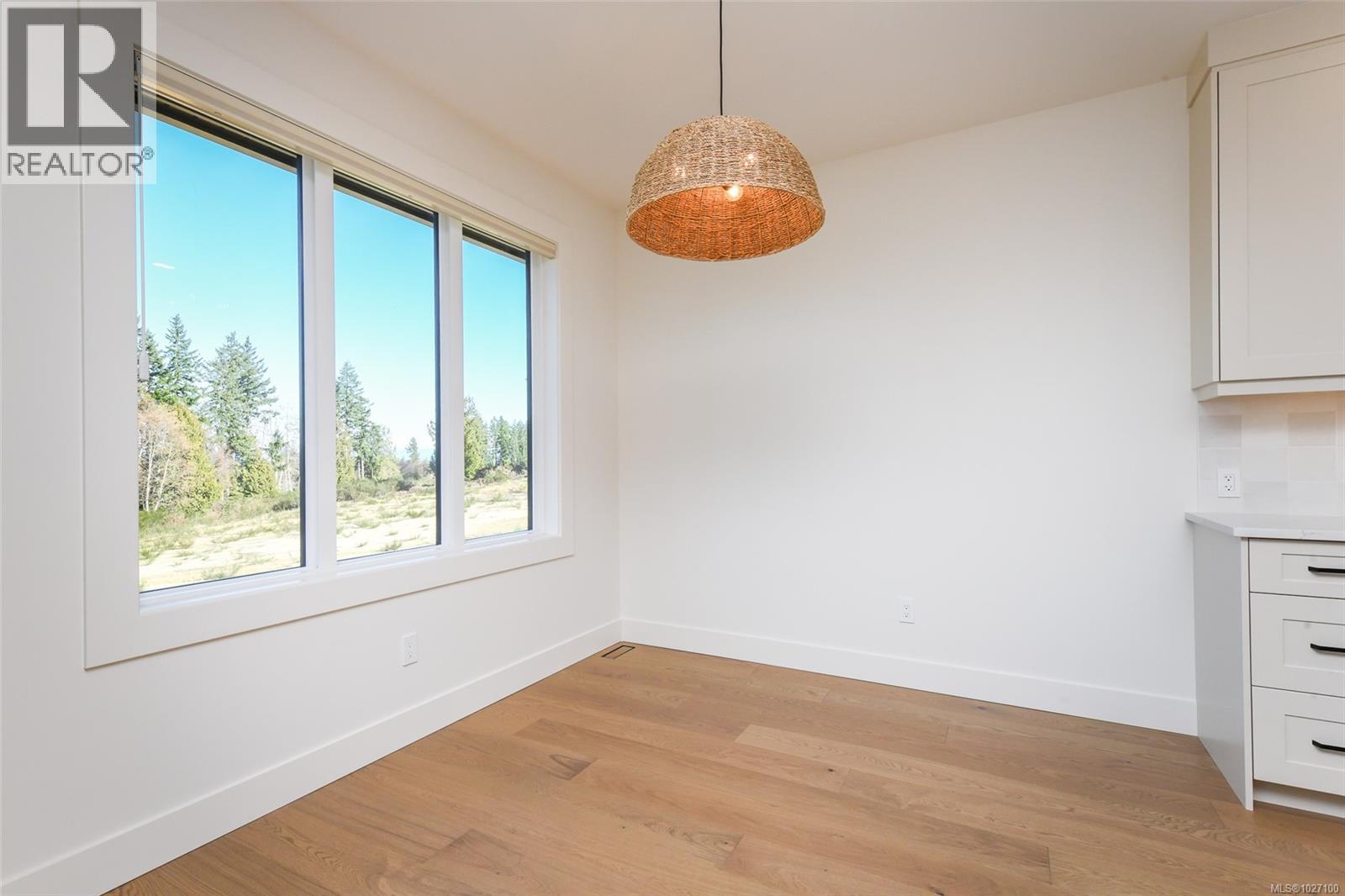 1842 Crown Isle Blvd, Courtenay