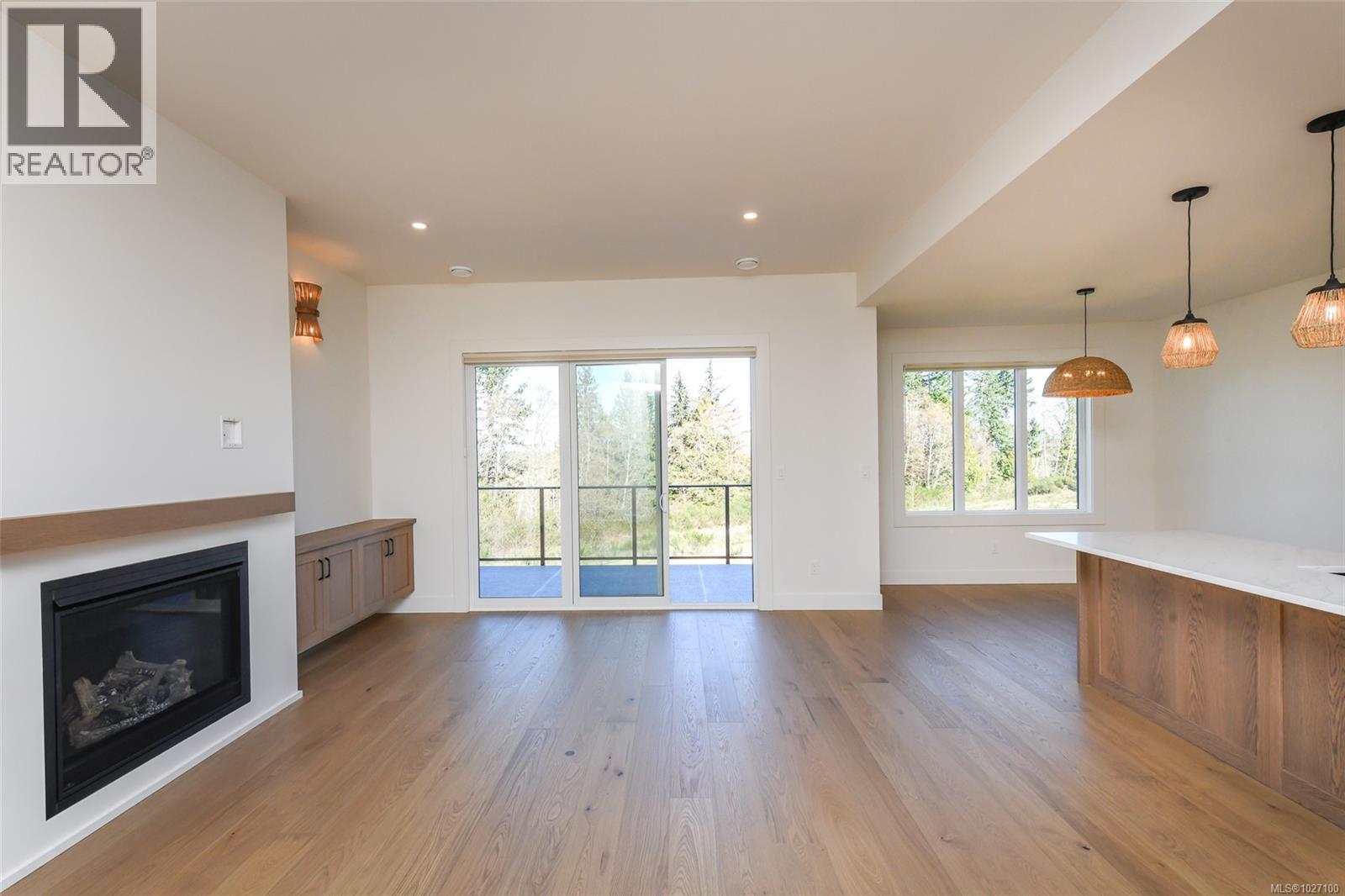 1842 Crown Isle Blvd, Courtenay