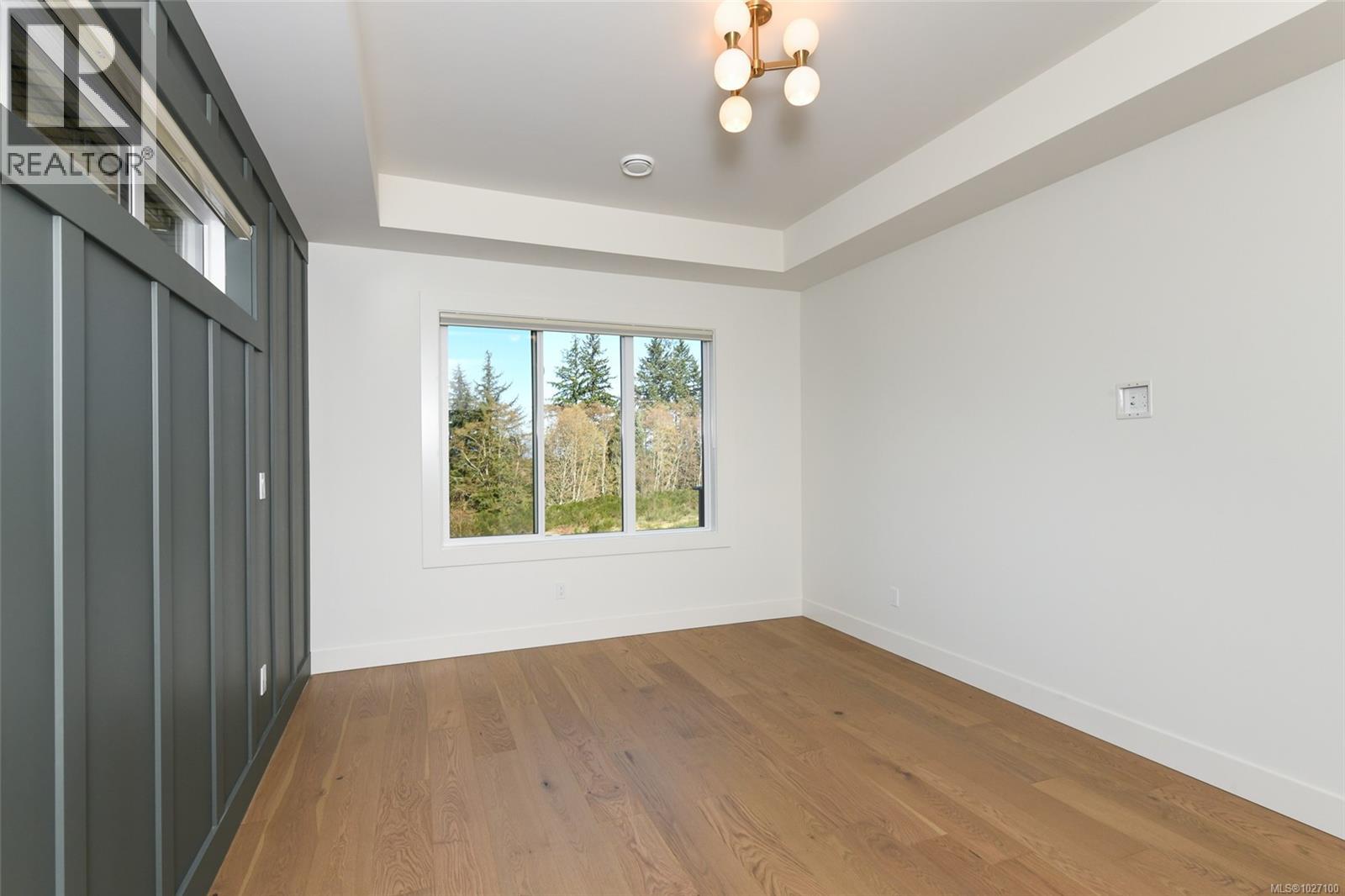 1842 Crown Isle Blvd, Courtenay