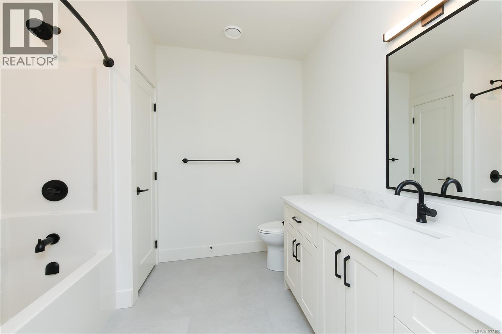 1842 Crown Isle Blvd, Courtenay