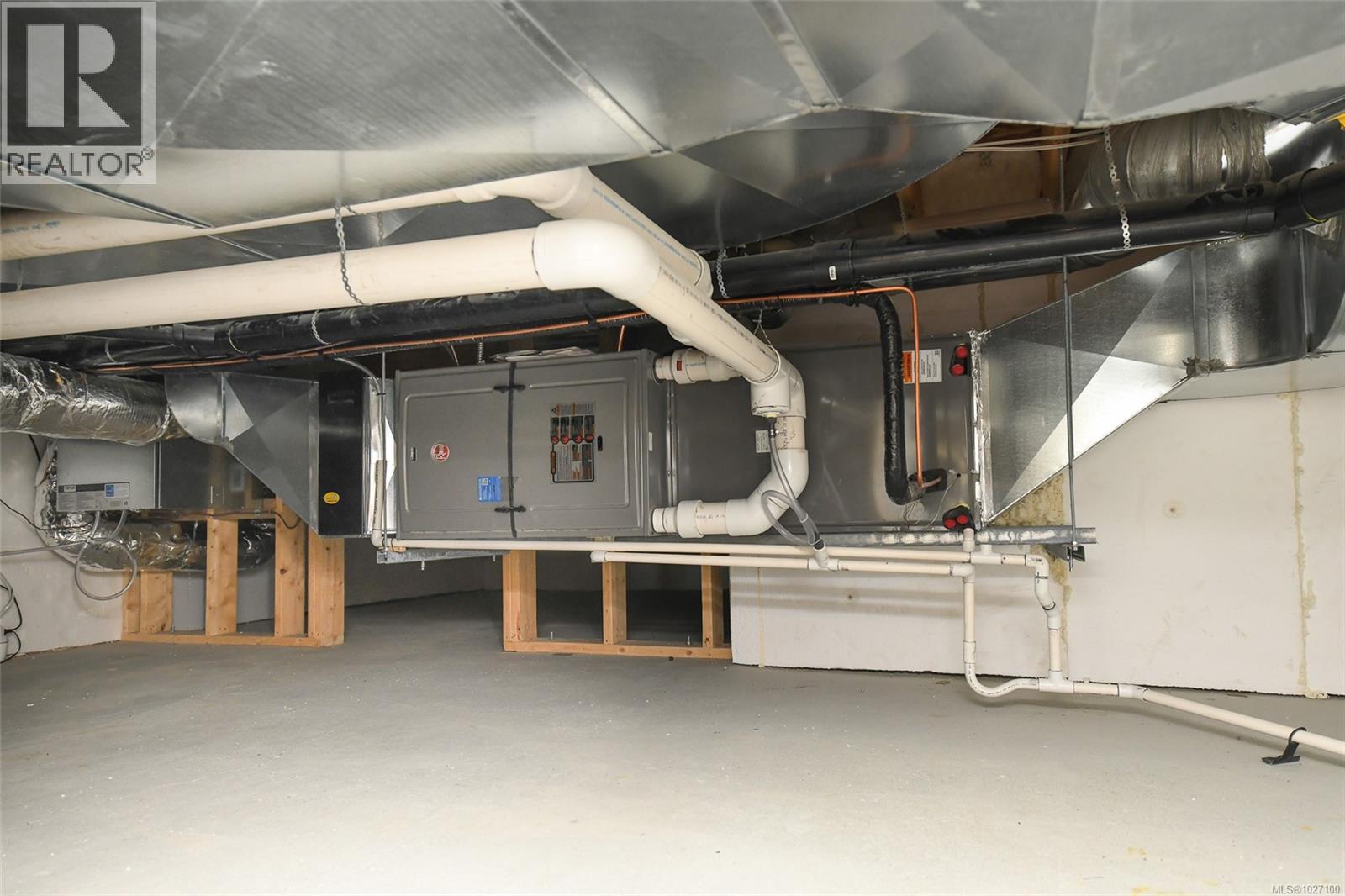 1842 Crown Isle Blvd, Courtenay