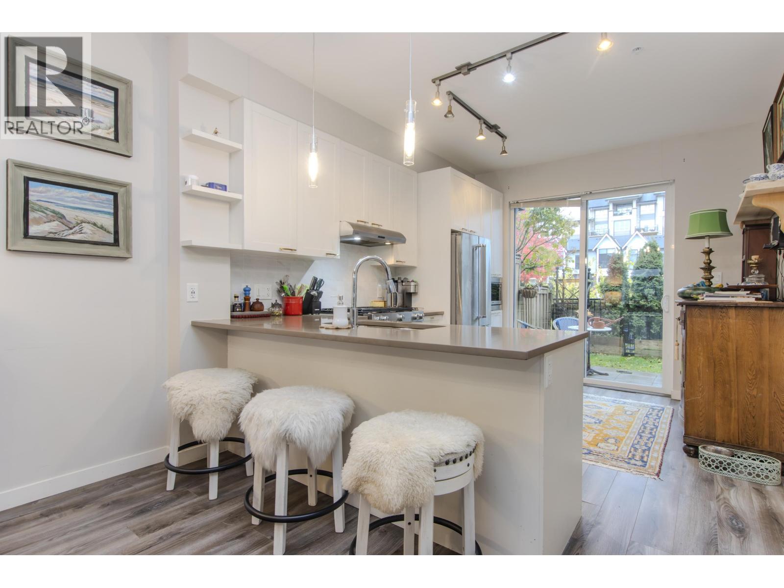 1228 BRANDYWINE DRIVE, Squamish