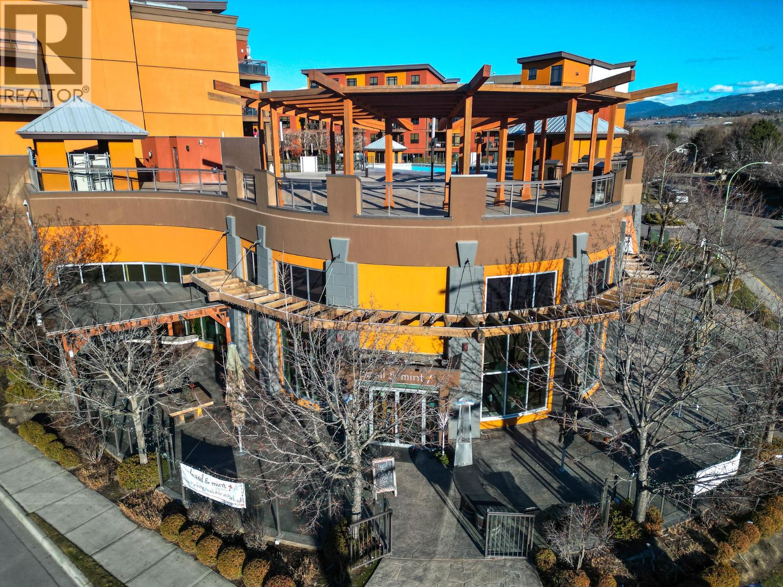  3799 Lakeshore Road, Kelowna