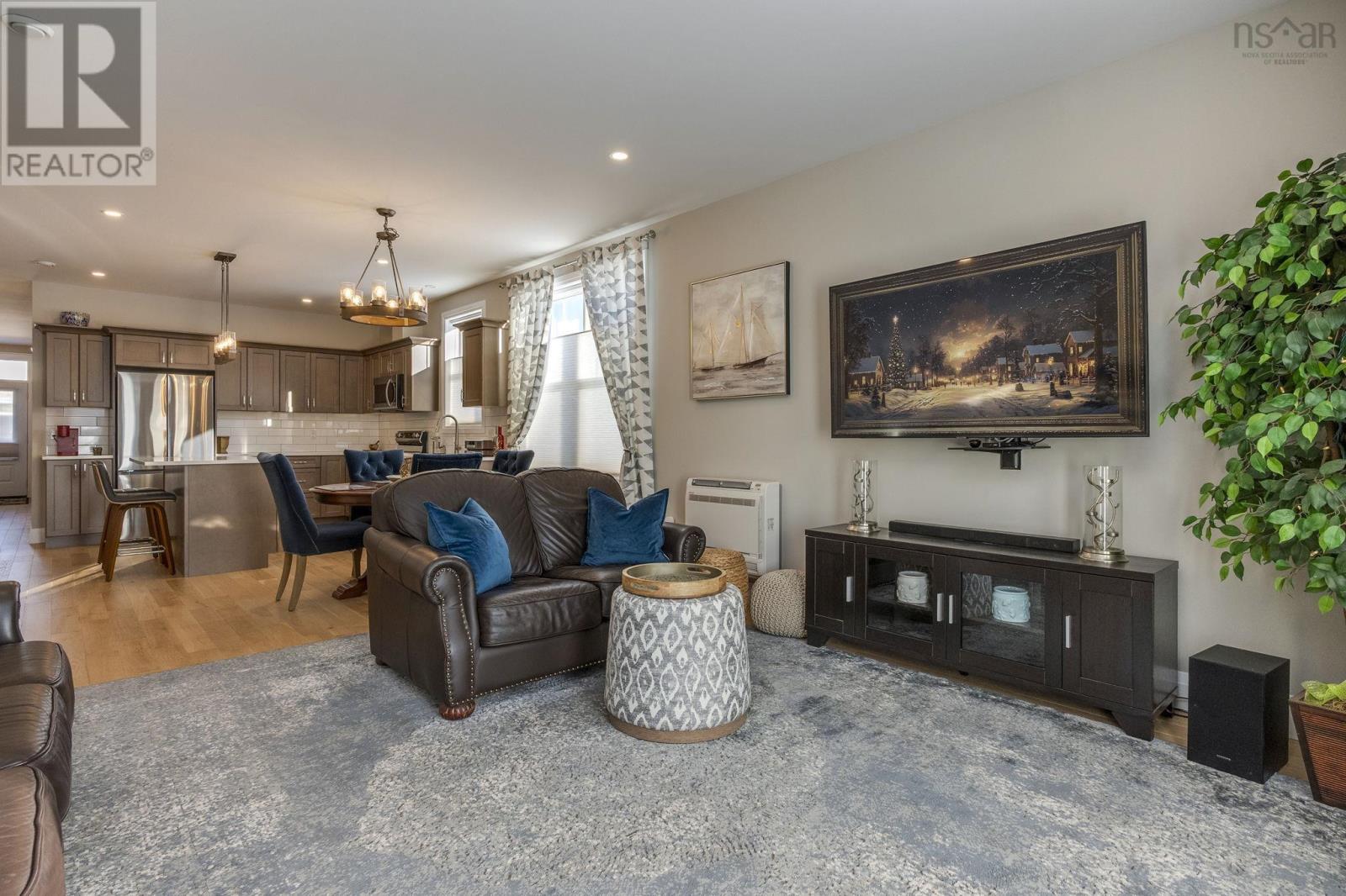 Property 14 of 48 of 12 Gala Drive