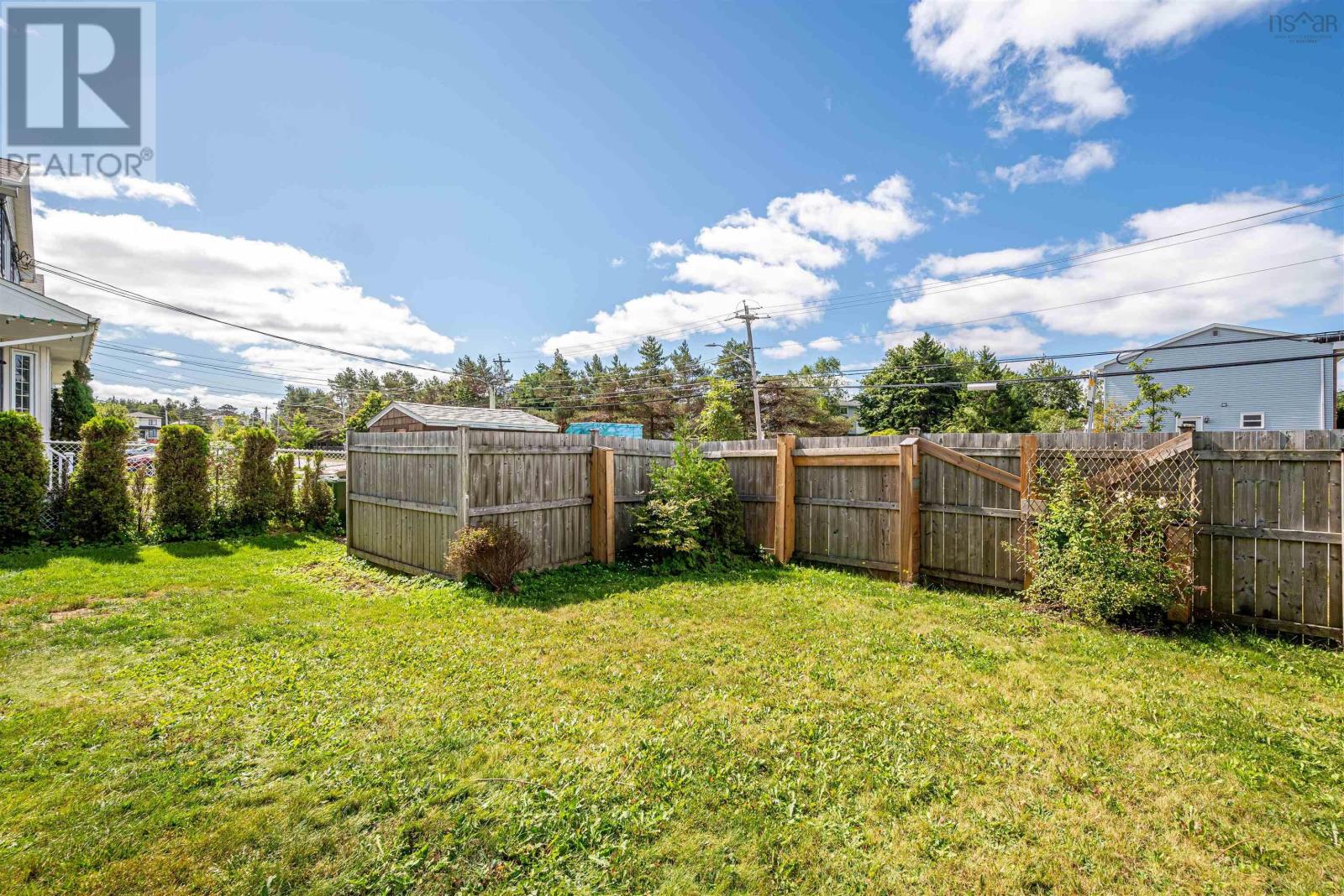 Property 41 of 49 of 102 Avenue Du Portage