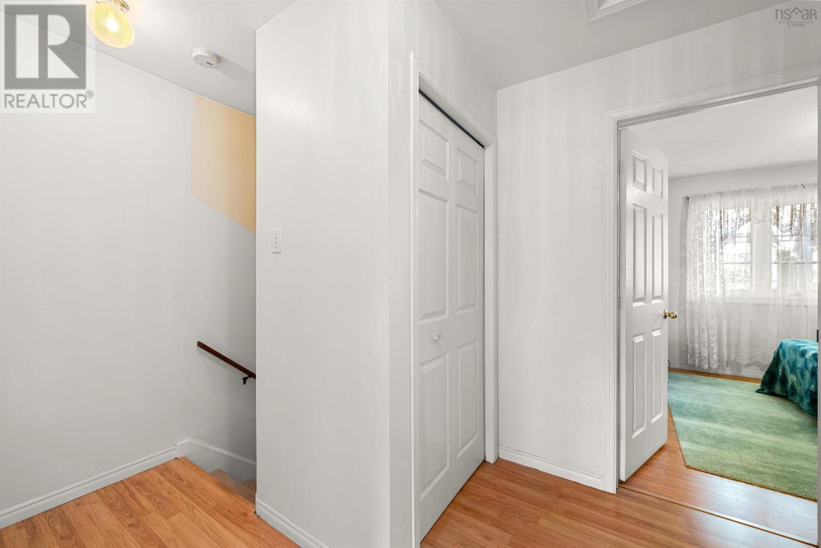 Property 23 of 49 of 102 Avenue Du Portage