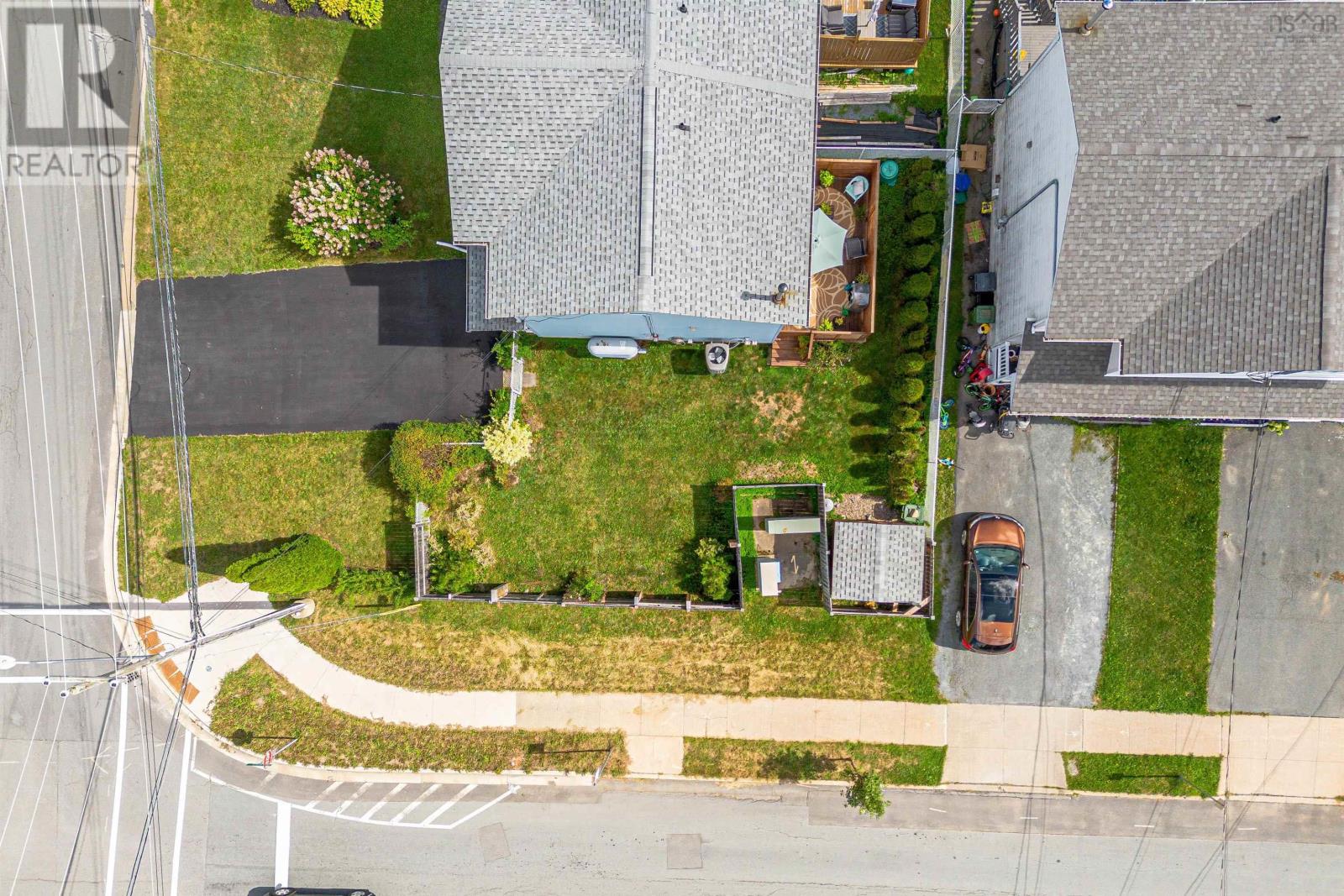 Property 4 of 49 of 102 Avenue Du Portage