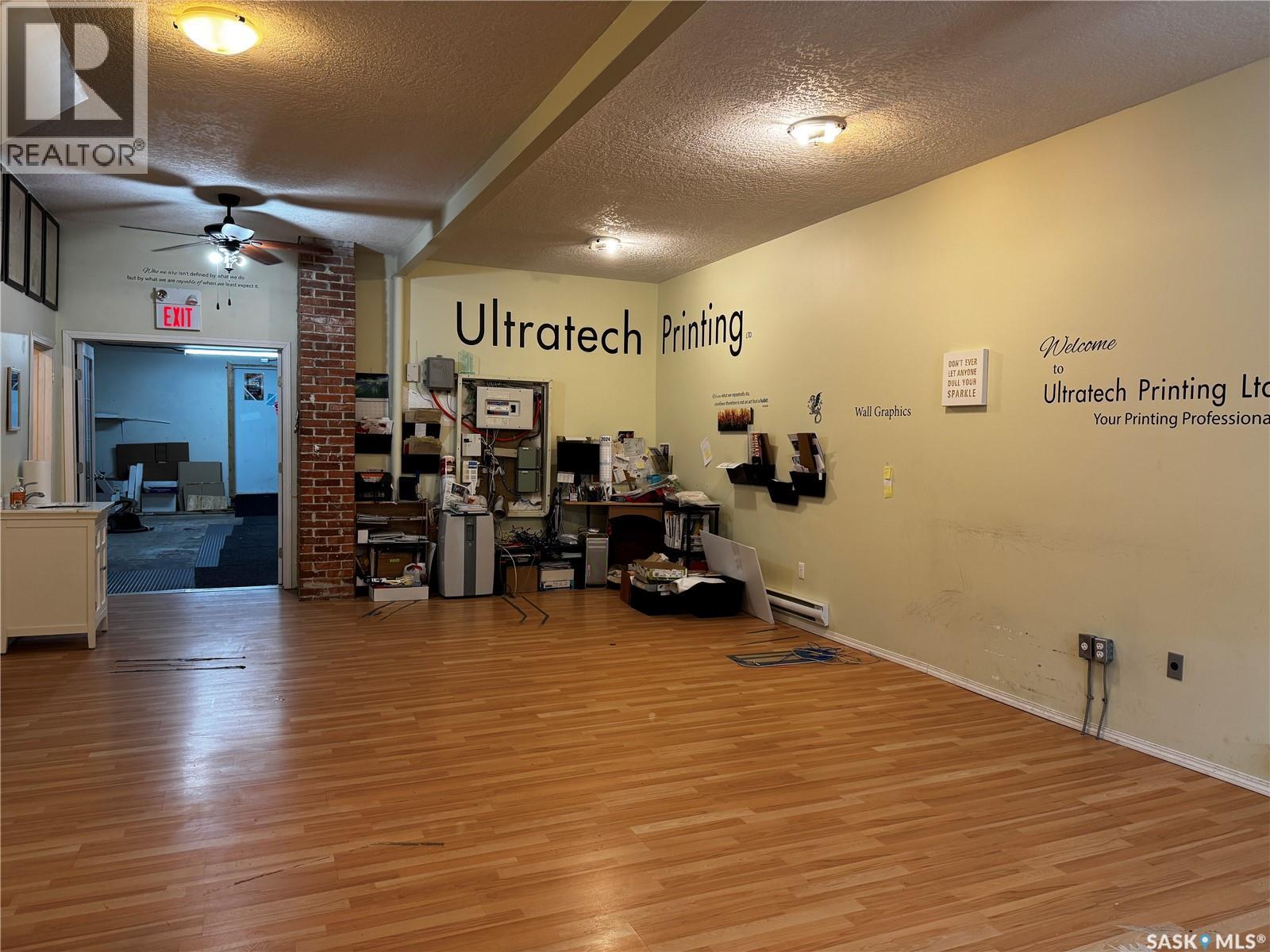 213 Main STREET — photo 15