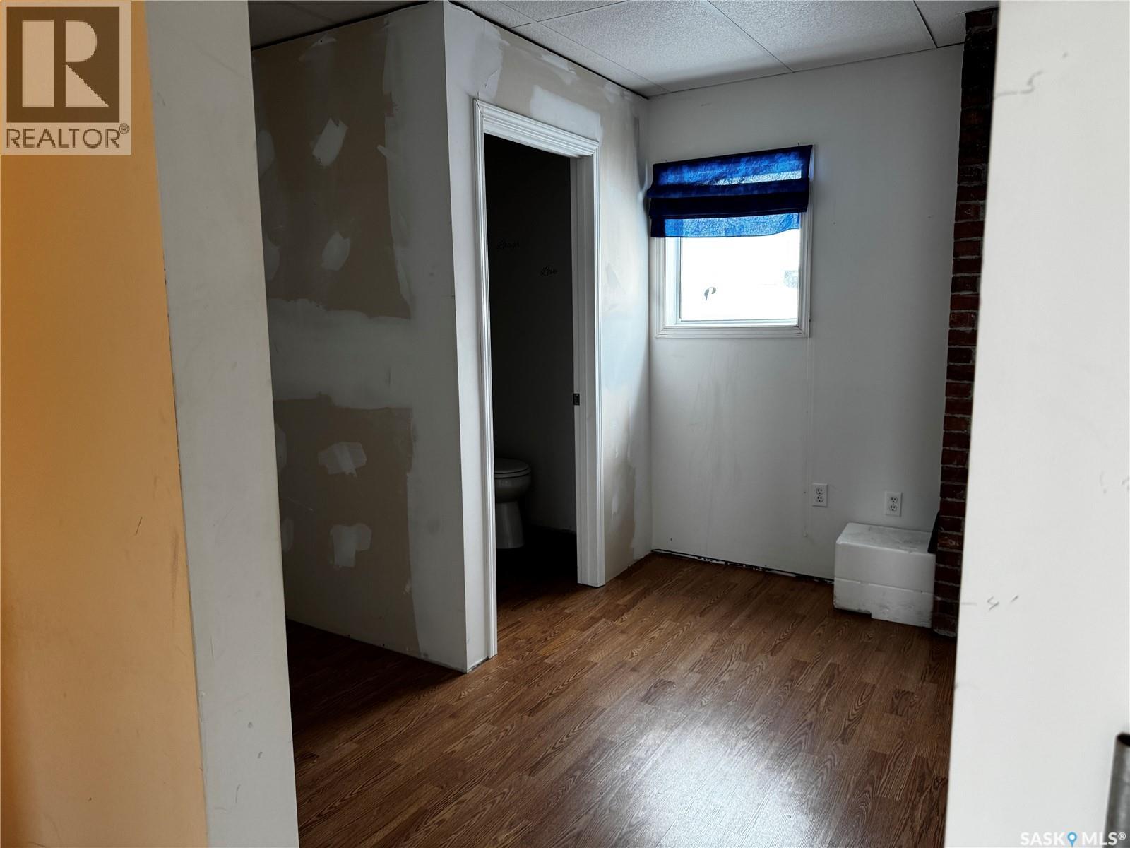 213 Main STREET — photo 9