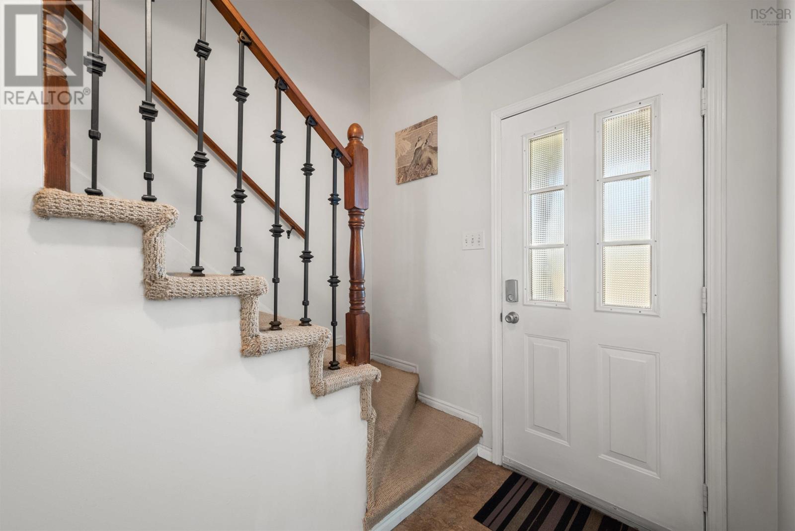 Property 7 of 49 of 102 Avenue Du Portage