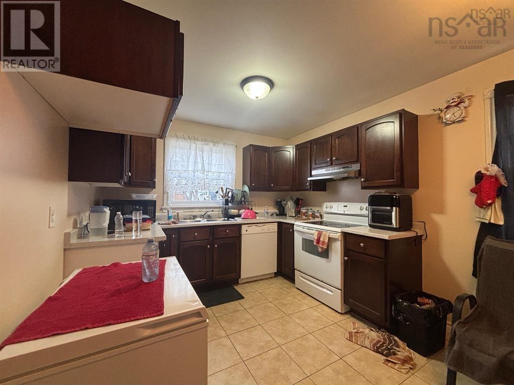 Property 8 of 15 of 272/274 York Street