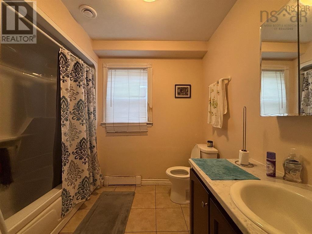 Property 9 of 15 of 272/274 York Street