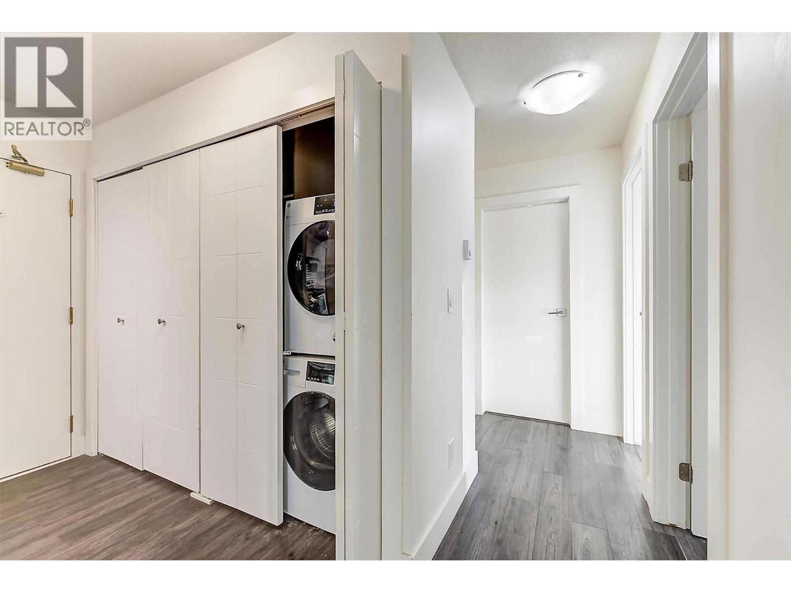 307 3160 De Montreuil Court, Kelowna