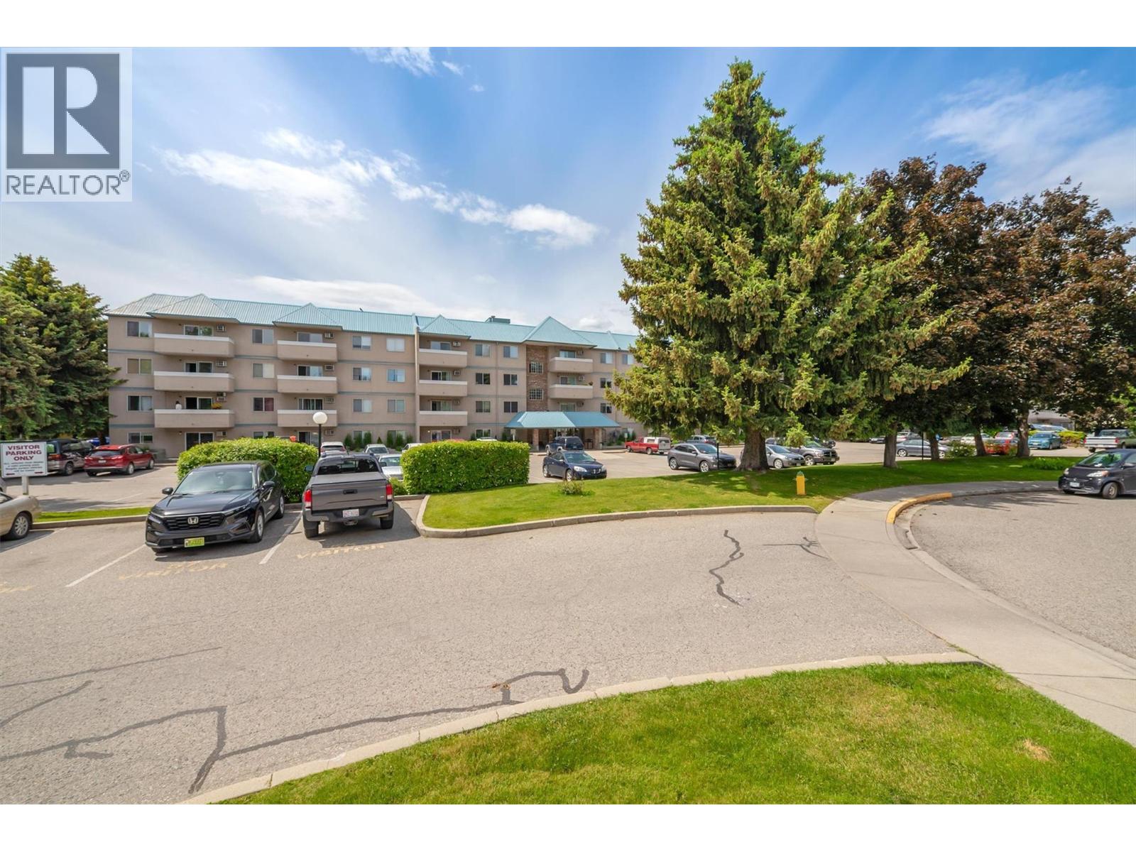 307 3160 De Montreuil Court, Kelowna