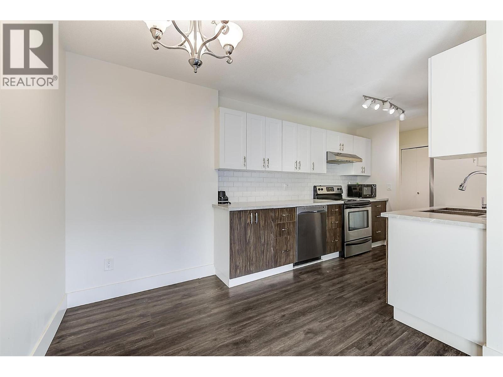 307 3160 De Montreuil Court, Kelowna