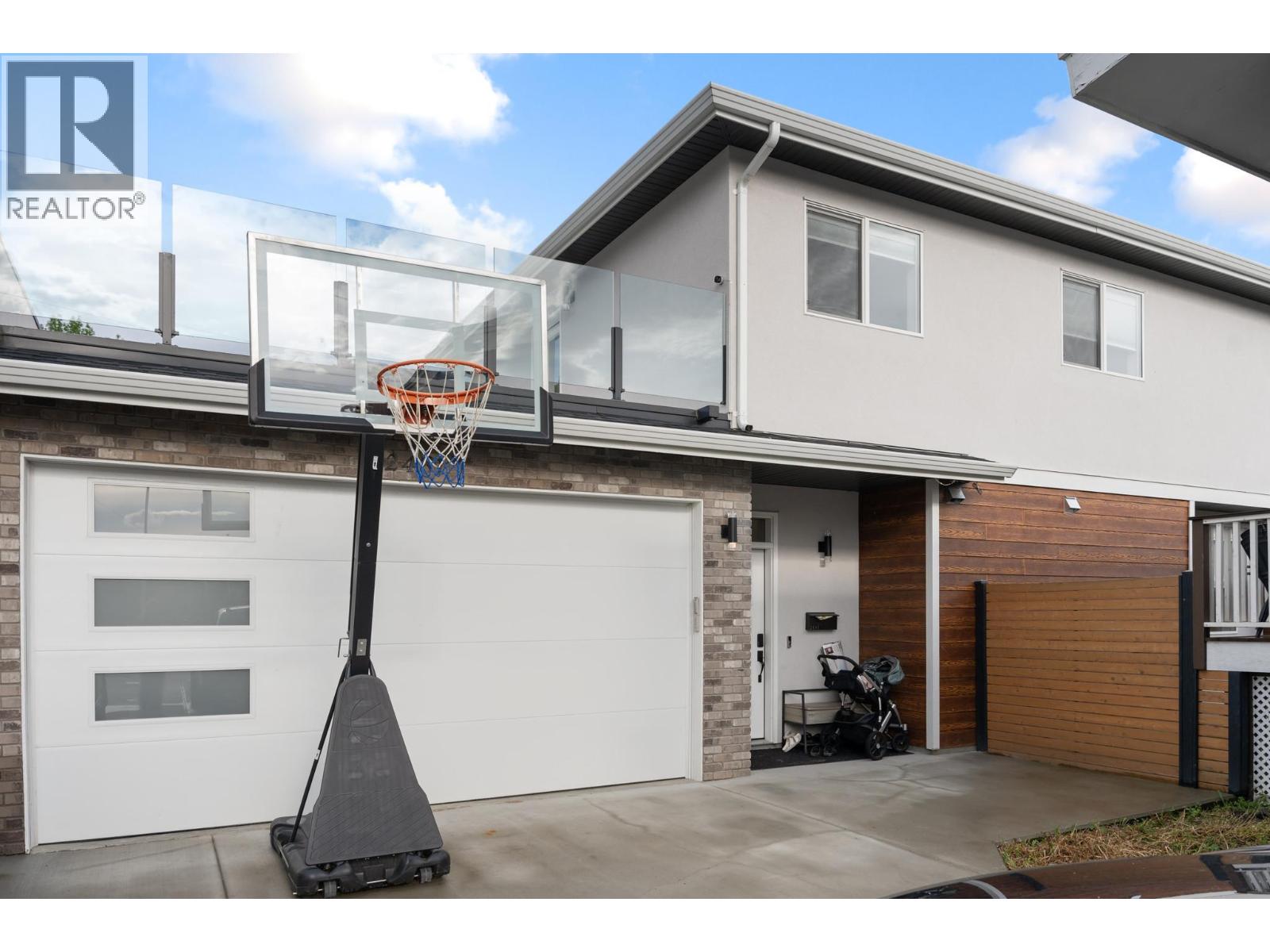 2481 Ethel Street - 1