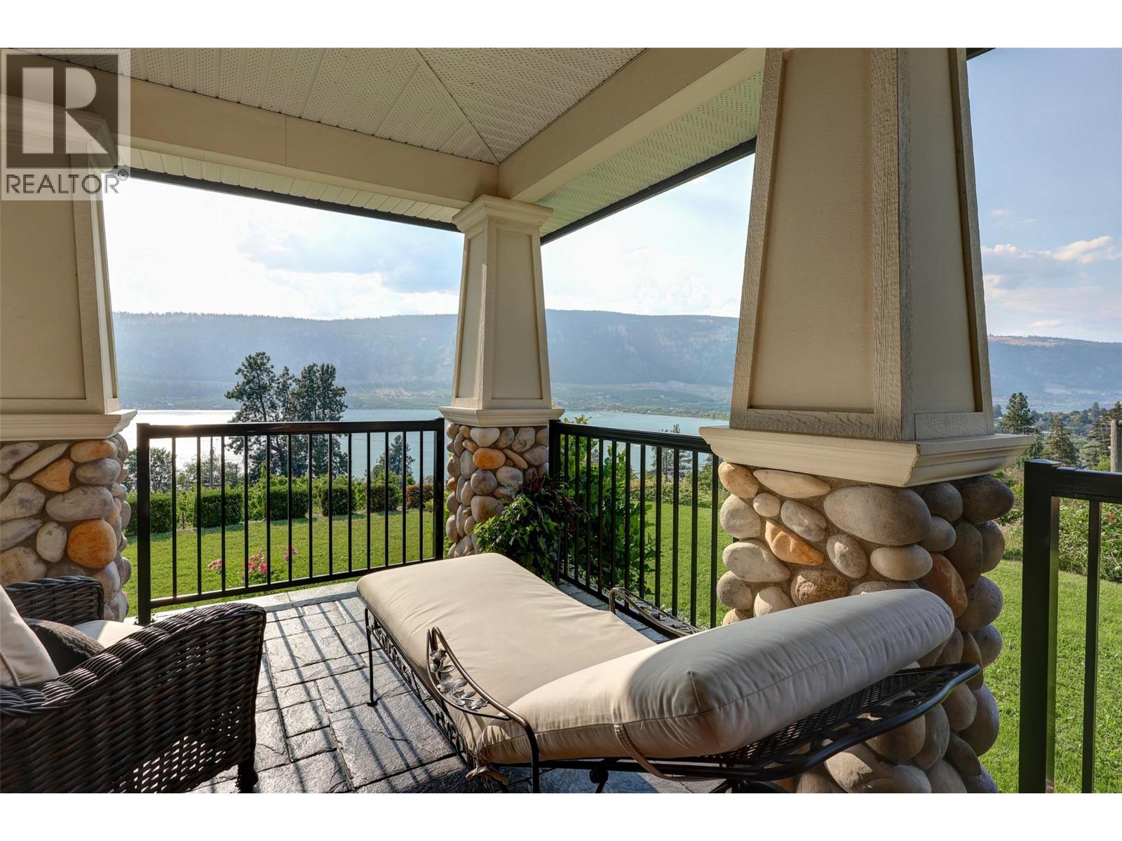  14911 Oyama Road, Lake Country