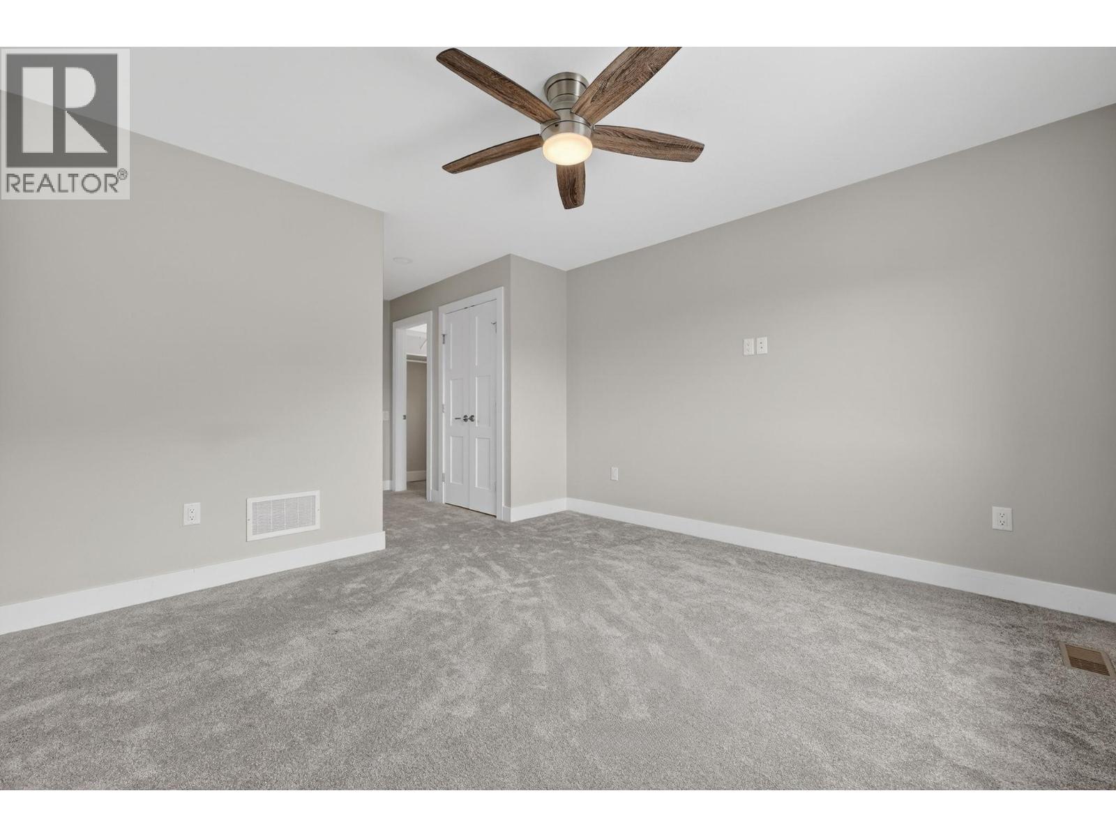 2312 Nordstrom Avenue, Armstrong