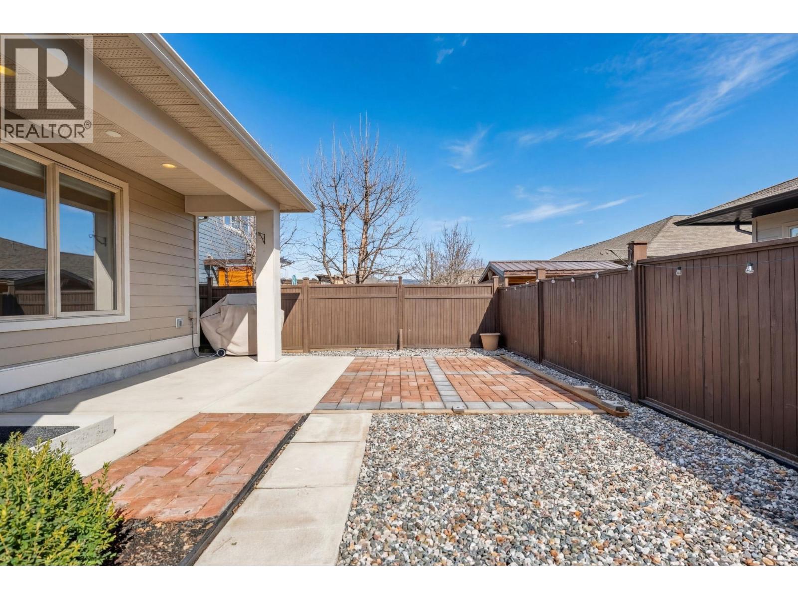 2312 Nordstrom Avenue, Armstrong