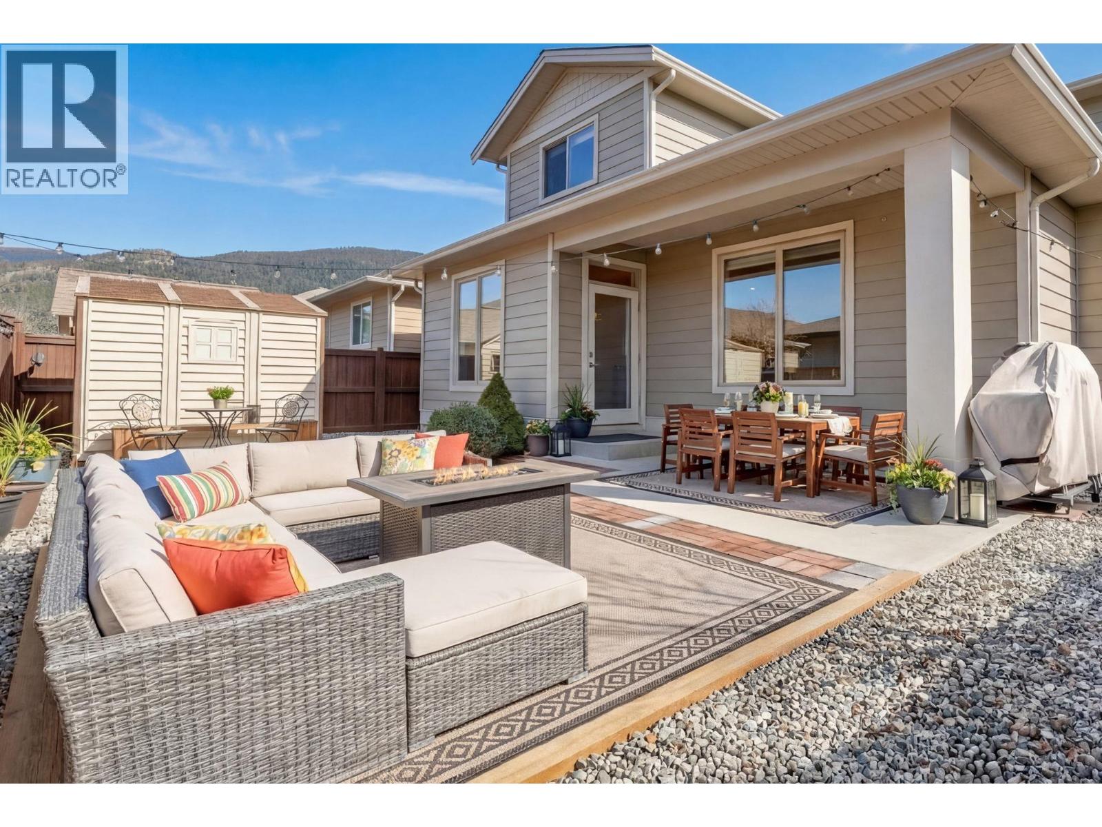 2312 Nordstrom Avenue, Armstrong