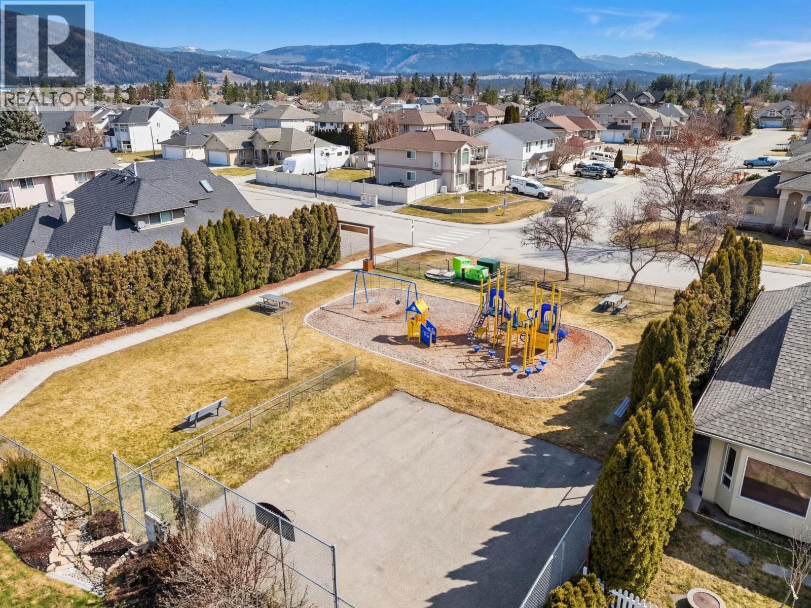 2312 Nordstrom Avenue, Armstrong