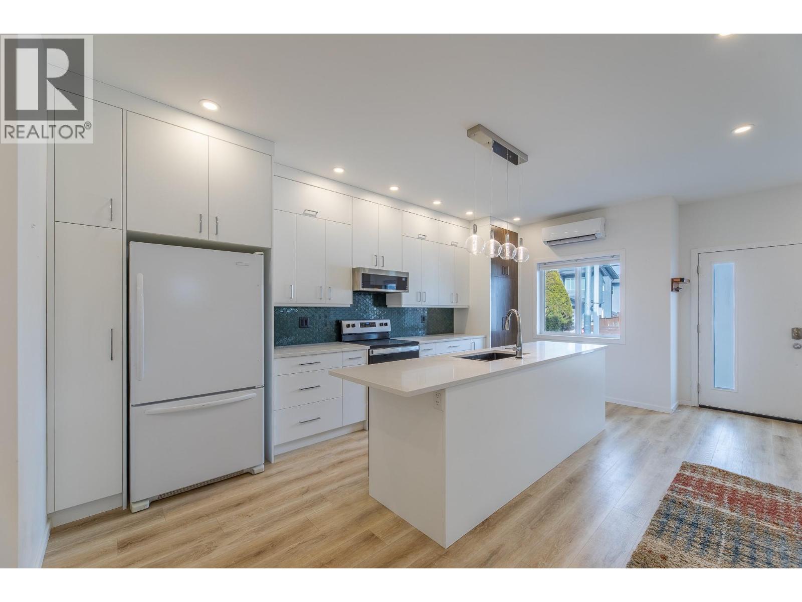 101 490 Eckhardt Avenue, Penticton
