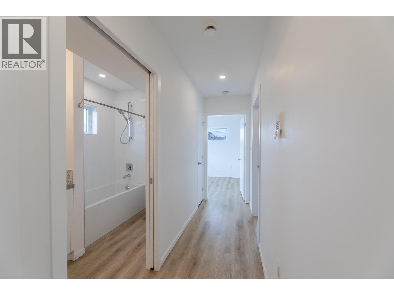 101 490 Eckhardt Avenue, Penticton